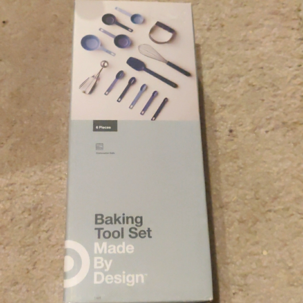 New6pc Baking Starter Set - Made By Design. Kitchen Accessories To Start Baking.